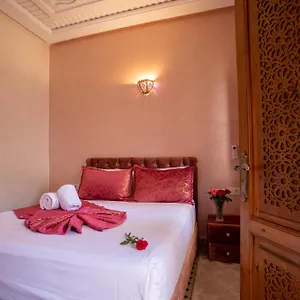 https://riad-la-petite-rose.marrakeshhotelsmorocco.com